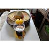 Image 1 : SOMBREROS AND CANDY DISPENSER