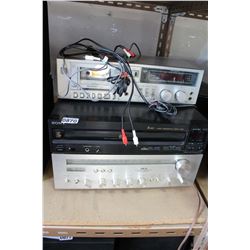 AKAI AA-1020 RECIEVER SONY 5 DIC CHANGER TECHNICS 215 STEREO COMPONENTS W/ CAMERA