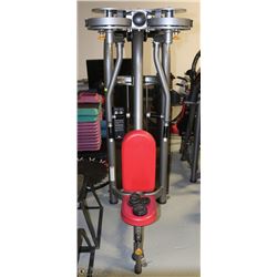 COMMERCIAL GRADE REAR DELT AND PEC FLY WORKOUT