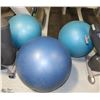Image 1 : THREE YOGA BALLS