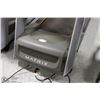 Image 4 : MATRIX TREADMILL MISSING ROLLER