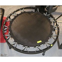MINI EXERCISE TRAMPOLINE