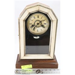 VINTAGE MANTLE CLOCK WITH KEY