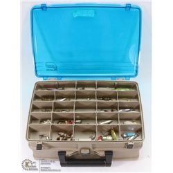 TACKLEBOX WITH CONTENTS