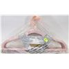 Image 1 : BUNDLE OF 18 NON-SLIP HANGERS - PINK