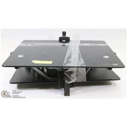 2 GLASS WALL MOUNT SHELVES