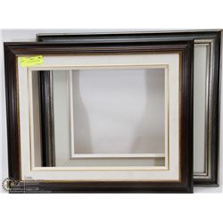 PAIR OF OIL PAINTING FRAMES