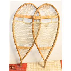 PAIR OF  OLD SNOW SHOES