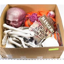 LARGE BOX OF HALLOWEEN ITEMS -