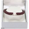 Image 1 : 18) ST. SILVER GARNET & FRESHWATER PEARL BRACELET