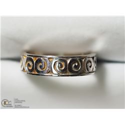 27) STERLING SILVER MEN'S RING SIZE 10.5