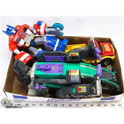 FLAT OF TRANSFORMERS AND TONKAS