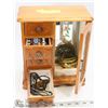 Image 1 : JEWELRY BOX WITH CONTENTS