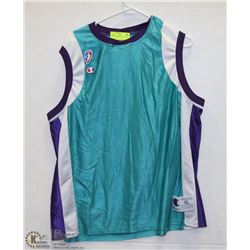 CHAMPION WNBA JERSEY WOMENS XL.