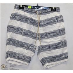 NEW MENS SHORTS SIZE 32