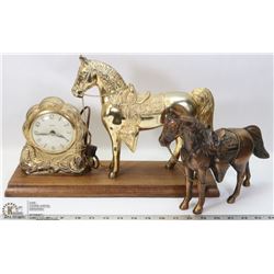 VINTAGE UNITED  HORSE CLOCK (WORKING)