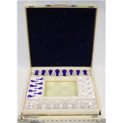 CRYSTAL & MIRROR CHEST BOARD CHESS SET.