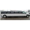 Image 6 : REBUILT! 2003 FORD EXCURSION LIMO