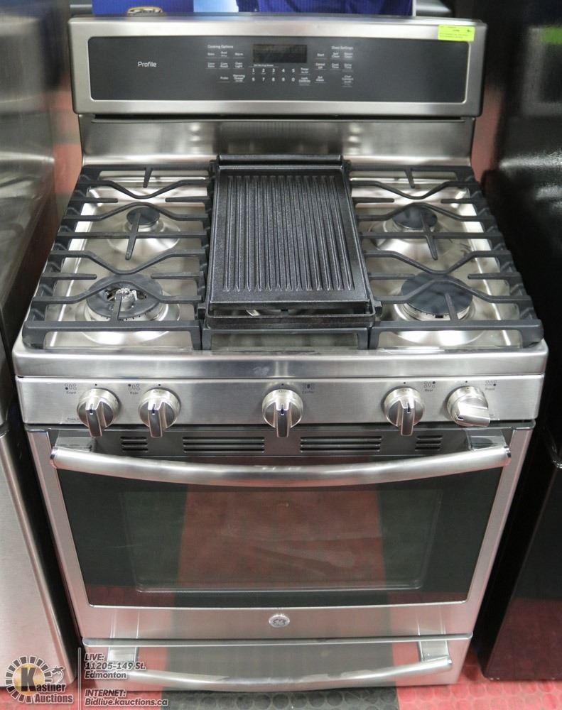 GE STAINLESS NATURAL GAS STOVE WITH WARMING DRAWER