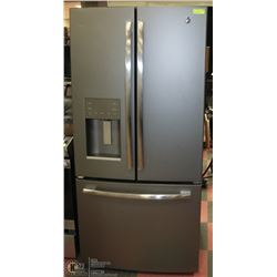 GE DOUBLE DOOR BOTTOM FREEZER PEWTER COLOR
