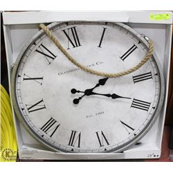 EXTRA LARGE 28"D, WORKING SHOWHOME WALL CLOCK