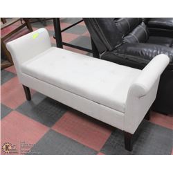 SHOWHOME STORAGE HALL BENCH