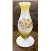 Image 1 : VINTAGE FLORAL MILK GLASS LAMP (WORKING)