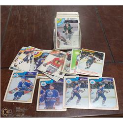 ASSORTMENT OF OVER 60 VINTAGE HOCKEY CARDS