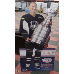 MARK MESSIER PEPSI LAYS ADVERTISING STANDUP.