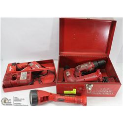 MILWAUKEE 12V CORDLESS DRILL SET WITH LIGHT AND