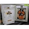 Image 1 : PHILADELPHIA FLYERS STAR HANGERS DECORATIVE JERSEY