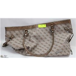 GUESS LARGE PURSE