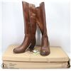 Image 1 : NEW GENUINE 1976 GENUINE LEATHER BOOTS SIZE 9.5