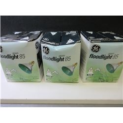 3 New GE Floodlights green  / great for Halloween or Christmas Lighting