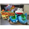 Image 1 : Bundle of Kids Halloween Baskets & Halloween Cat Wall Hanger