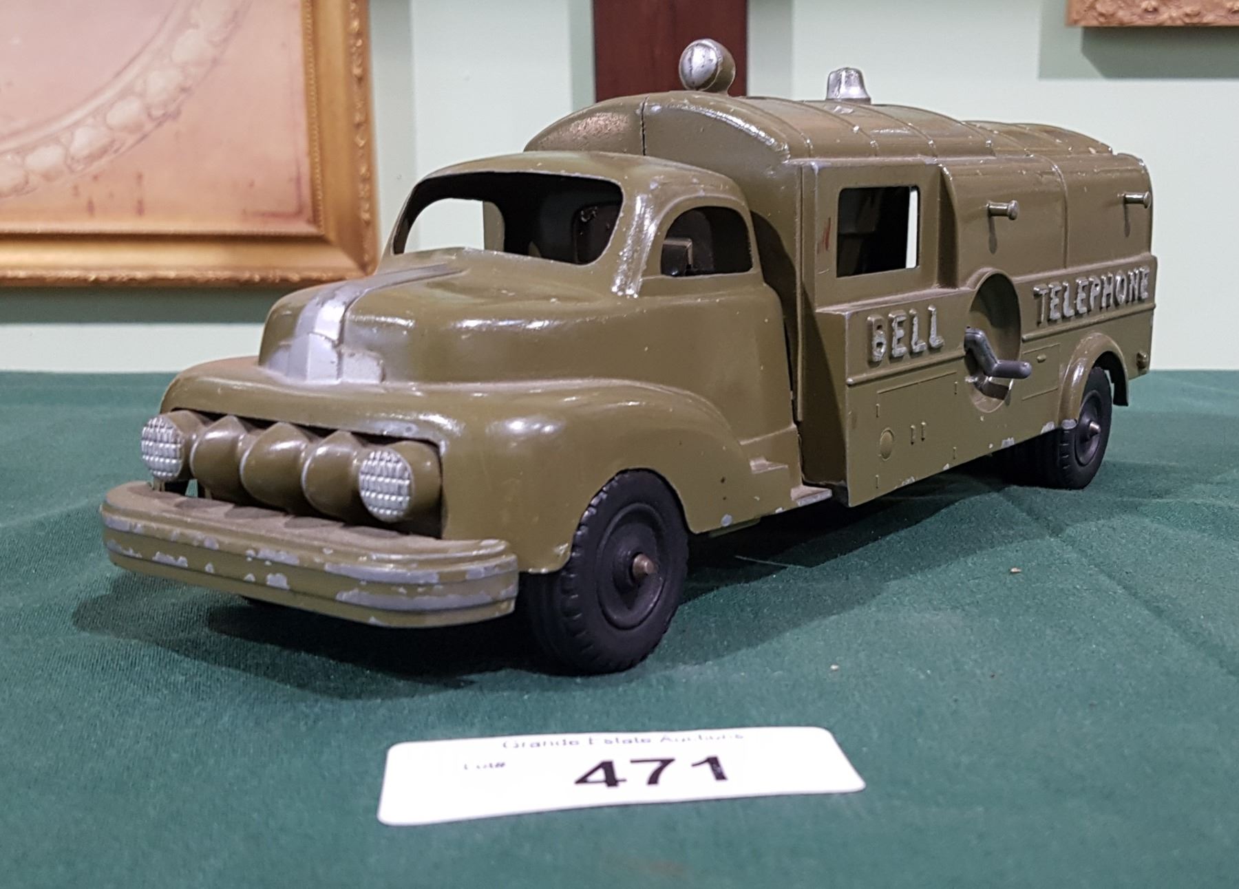 VINTAGE HUBLEY STEEL BELL TELEPHONE TRUCK
