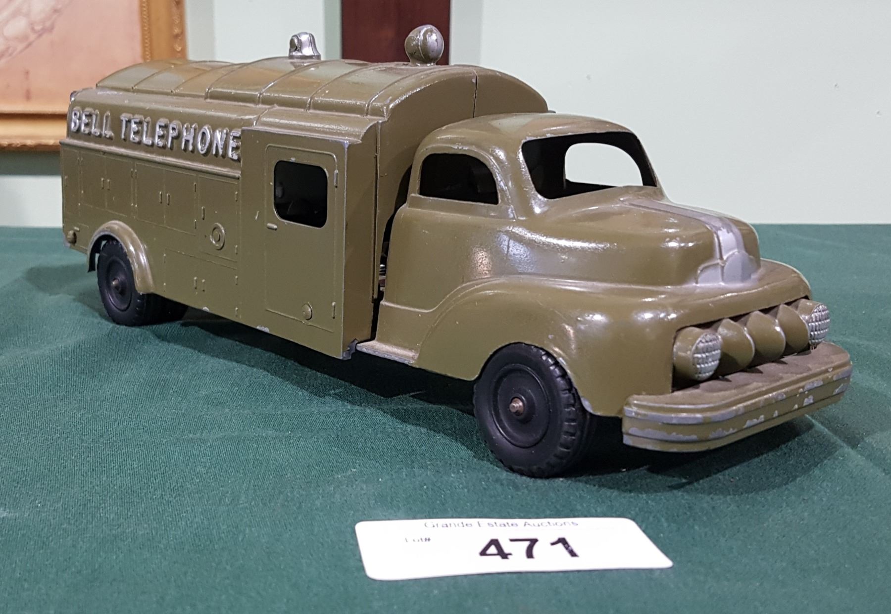 VINTAGE HUBLEY STEEL BELL TELEPHONE TRUCK