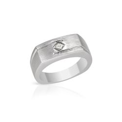 14KT White Gold Diamond Ring