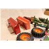 Image 6 : Lot of Broken Toy and Model Tractor and Trailer Parts