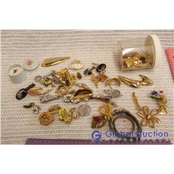Lot Of Vintage Jewellery And Lapel Pins