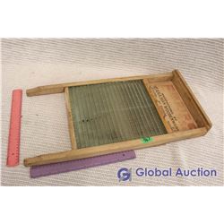 Vintage Empire Glass Washboard