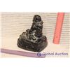 Image 2 : Inuit Themed Soapstone Statue