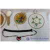 Image 2 : Lot of Assorted Dreamcatchers & Beadwork Items