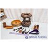 Image 1 : Lot of Pipe Holders, Pipes & Pipe Related