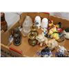 Image 5 : Large Lot of Salt & Pepper Shakers
