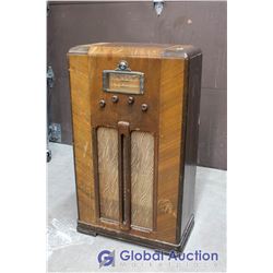 Antique Northern Electric, Mirrophonic Electric Standing Radio