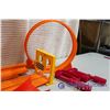 Image 3 : Hot Wheels Gravity Track W/ Clamps, Ramps, And Loop