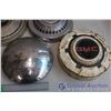 Image 3 : Lot of 4 GM/Chevrolet Hub Caps
