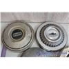 Image 4 : Lot of 4 GM/Chevrolet Hub Caps