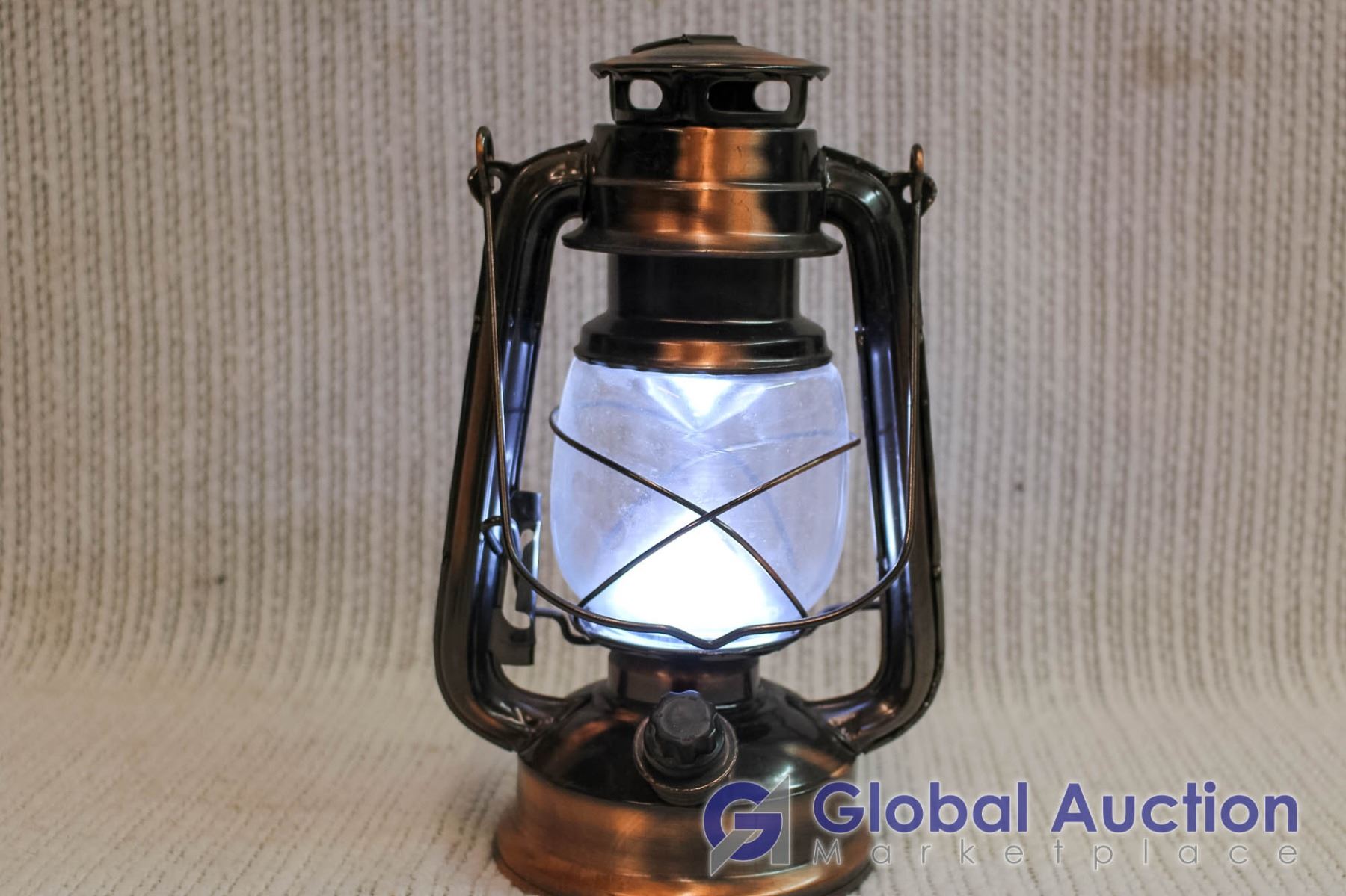 Mini Coleman Propane Lantern & Mini LED Lantern